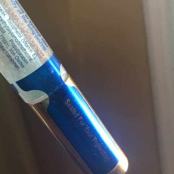 Lipsense - Picture 2 of 2